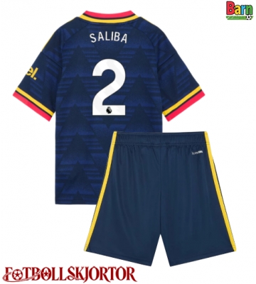 Arsenal William Saliba #2 Borta Kläder Barn 2026-27 Kortärmad (+ Korta byxor)